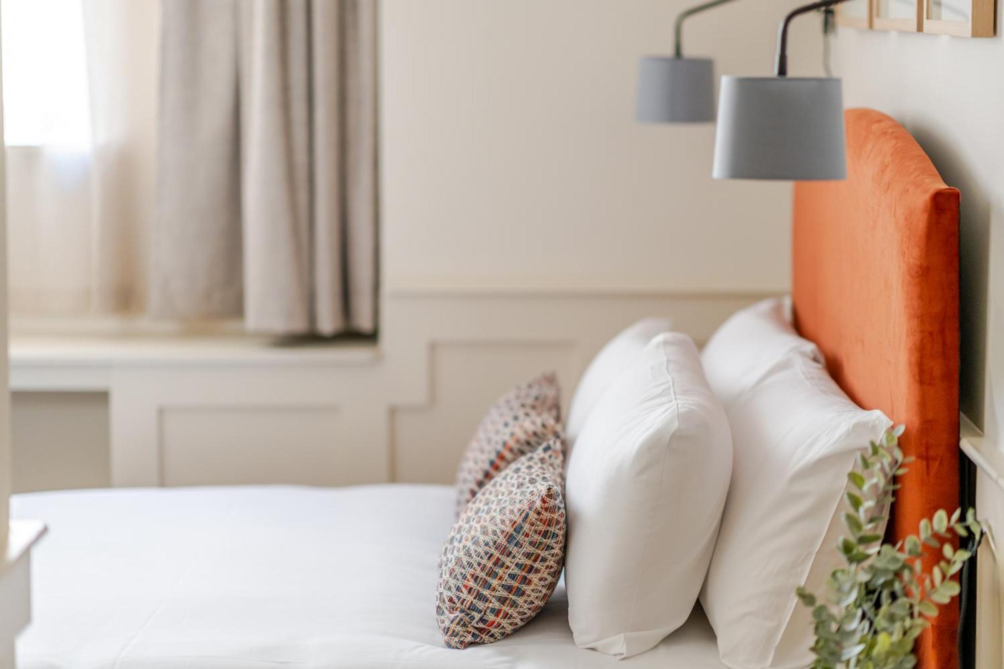 Hotel Grove House 3*