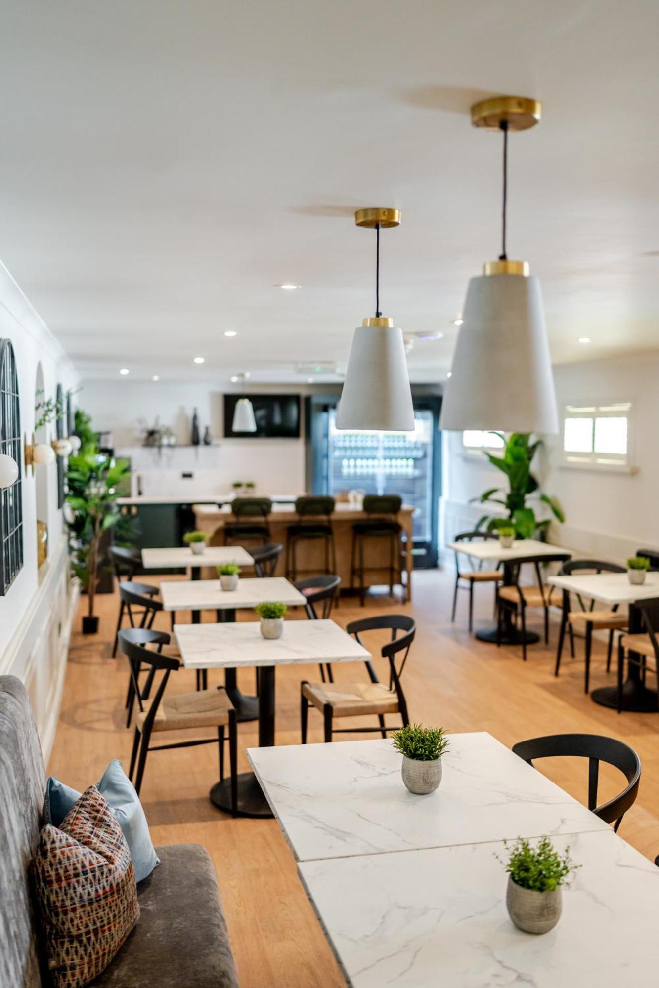 Grove House 3* EDI