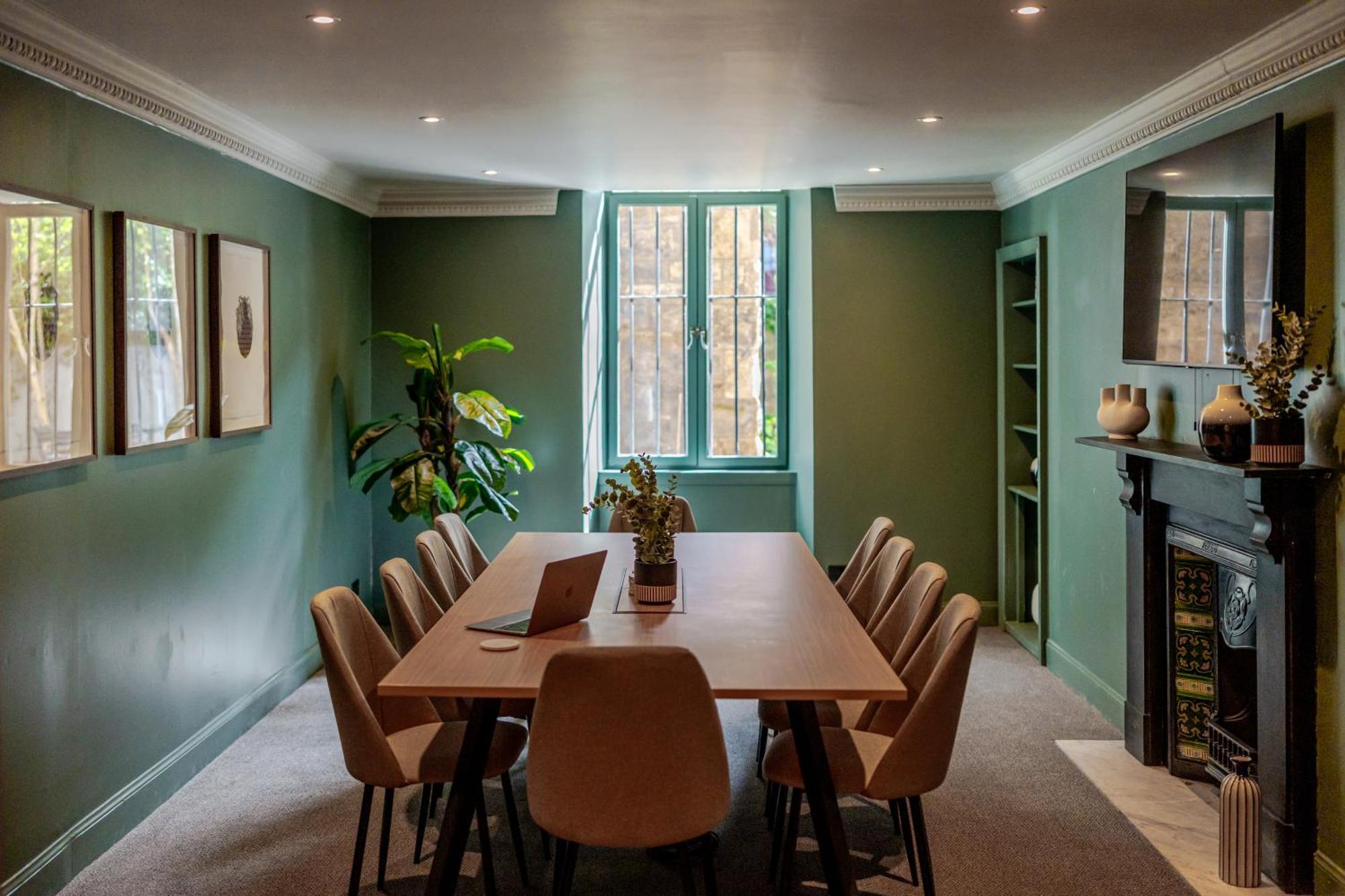 Grove House 3* EDI