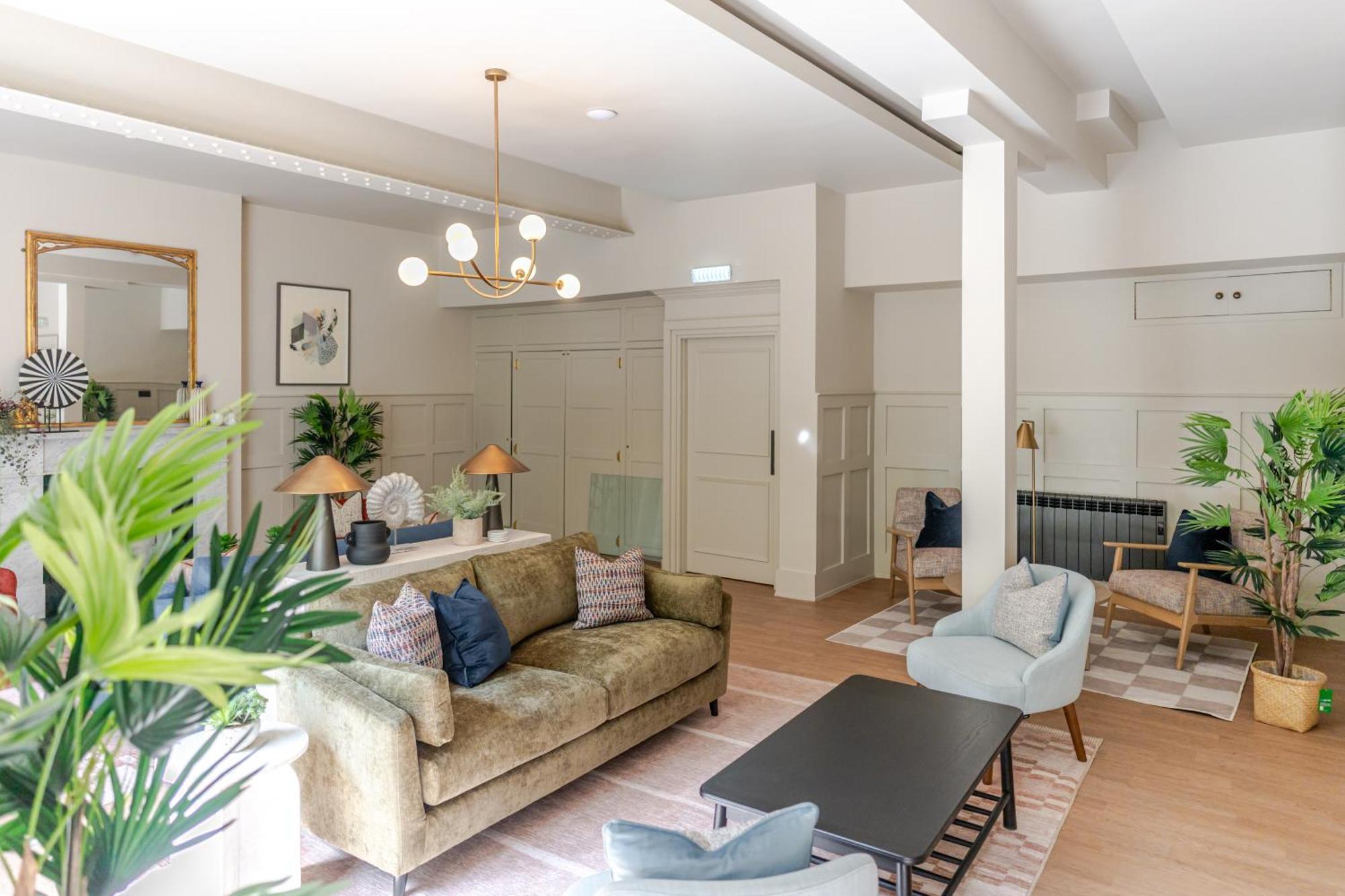 Grove House 3* EDI