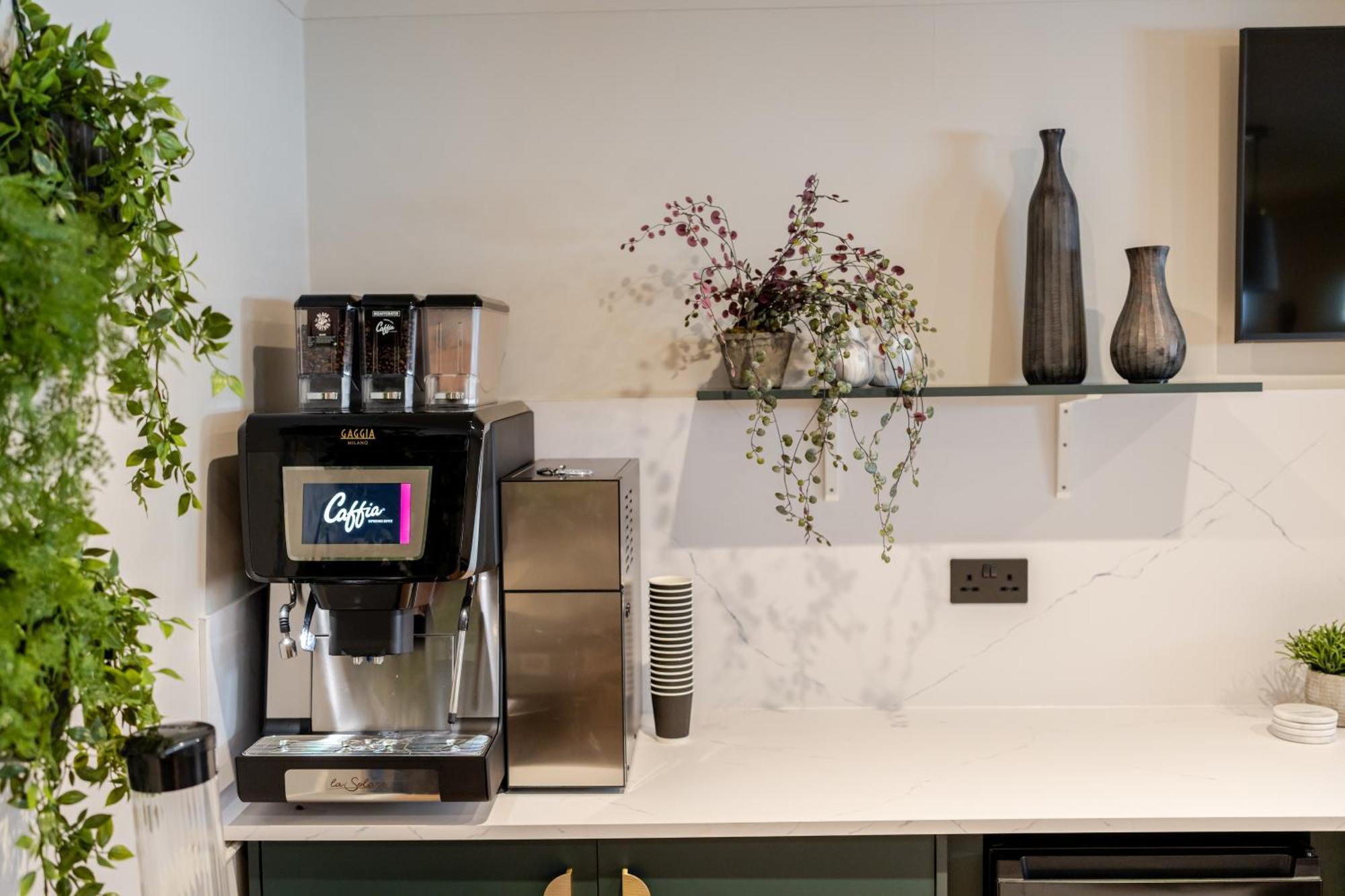 Grove House Hotel 3*
